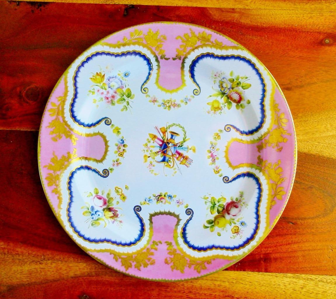 Faux China TIN Dinner Plate Pink Ground Victoria & Albert Museum Reproduction