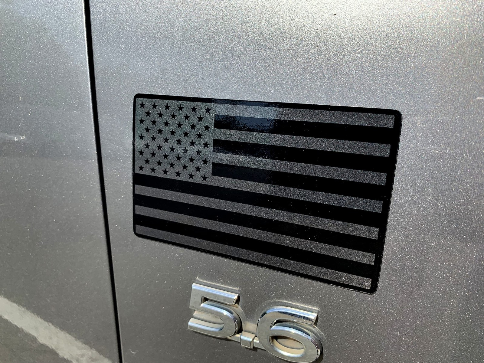 USA Flag Magnet Decals for Cars Trucks 2pcs Forward and Reverse Set 5″x3″, Black