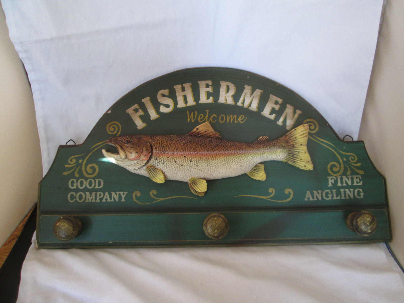 Fishermen Welcome Wood Sign With Hat & Coat Hooks 20″ X 10″ 3-D Rainbow Trout