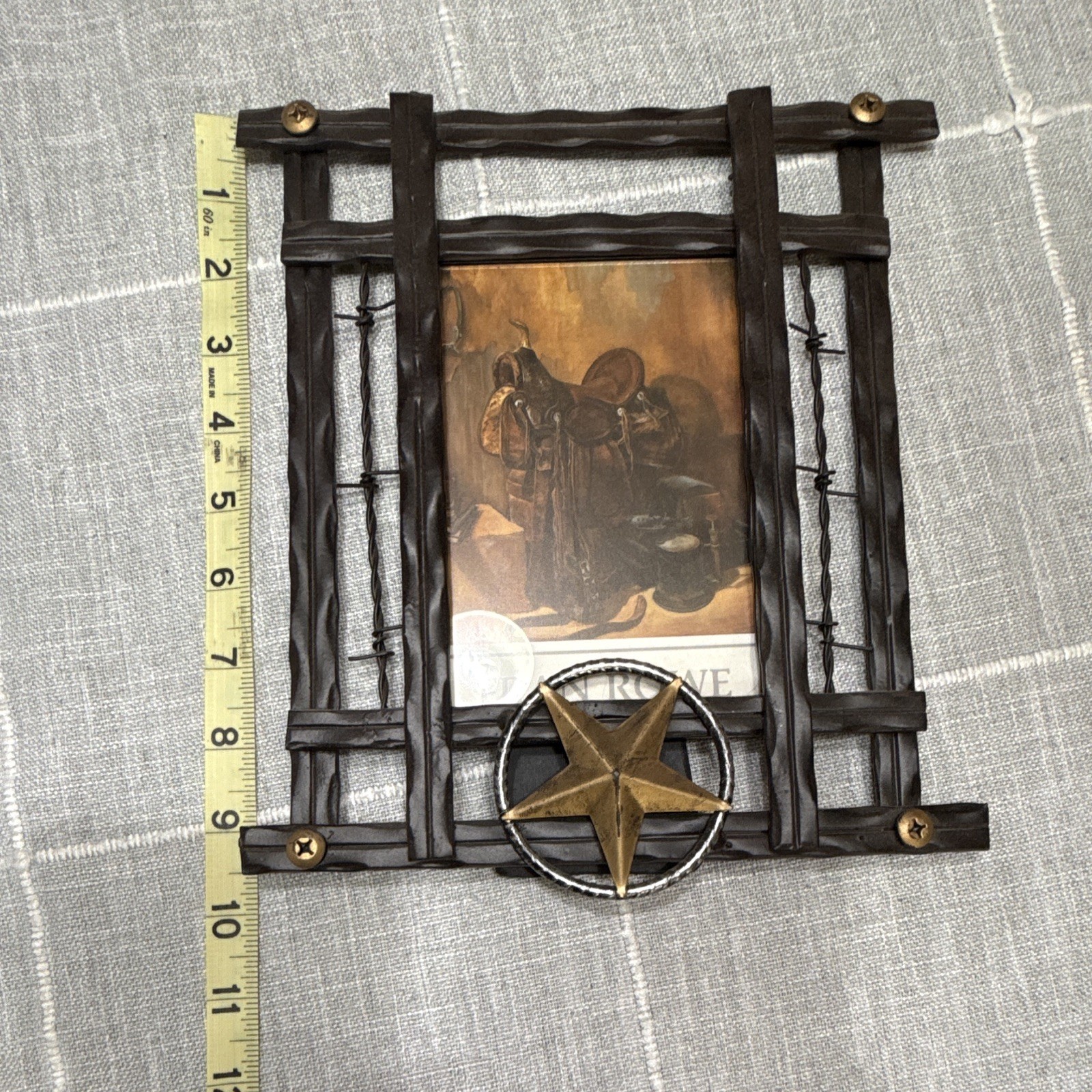 Black Metal Western Barbed Wire & Star Photo Frame, Freestanding 3.5×5