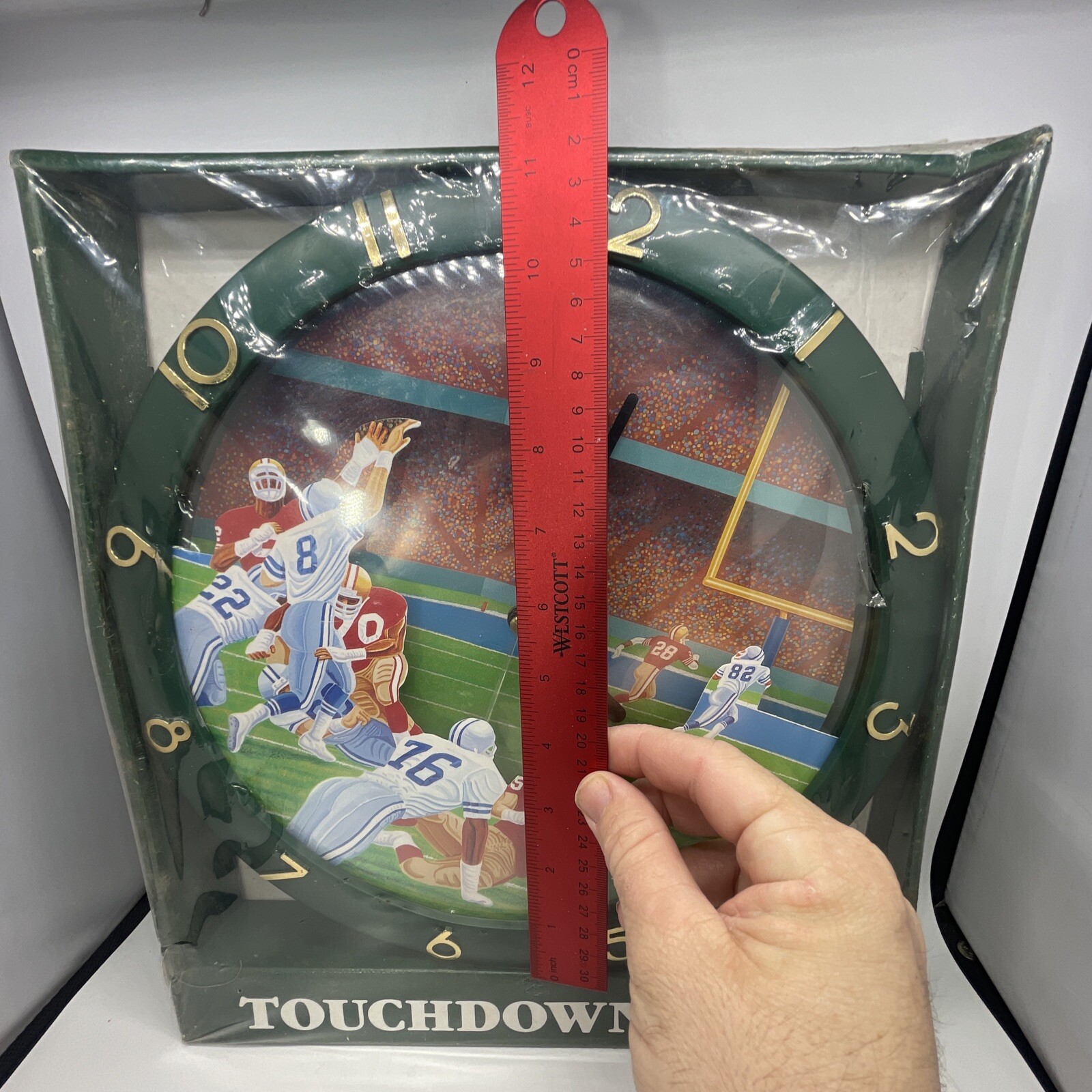 Brand New Football Team Quartz Hanging Wall clock by salamander Touchdown Time