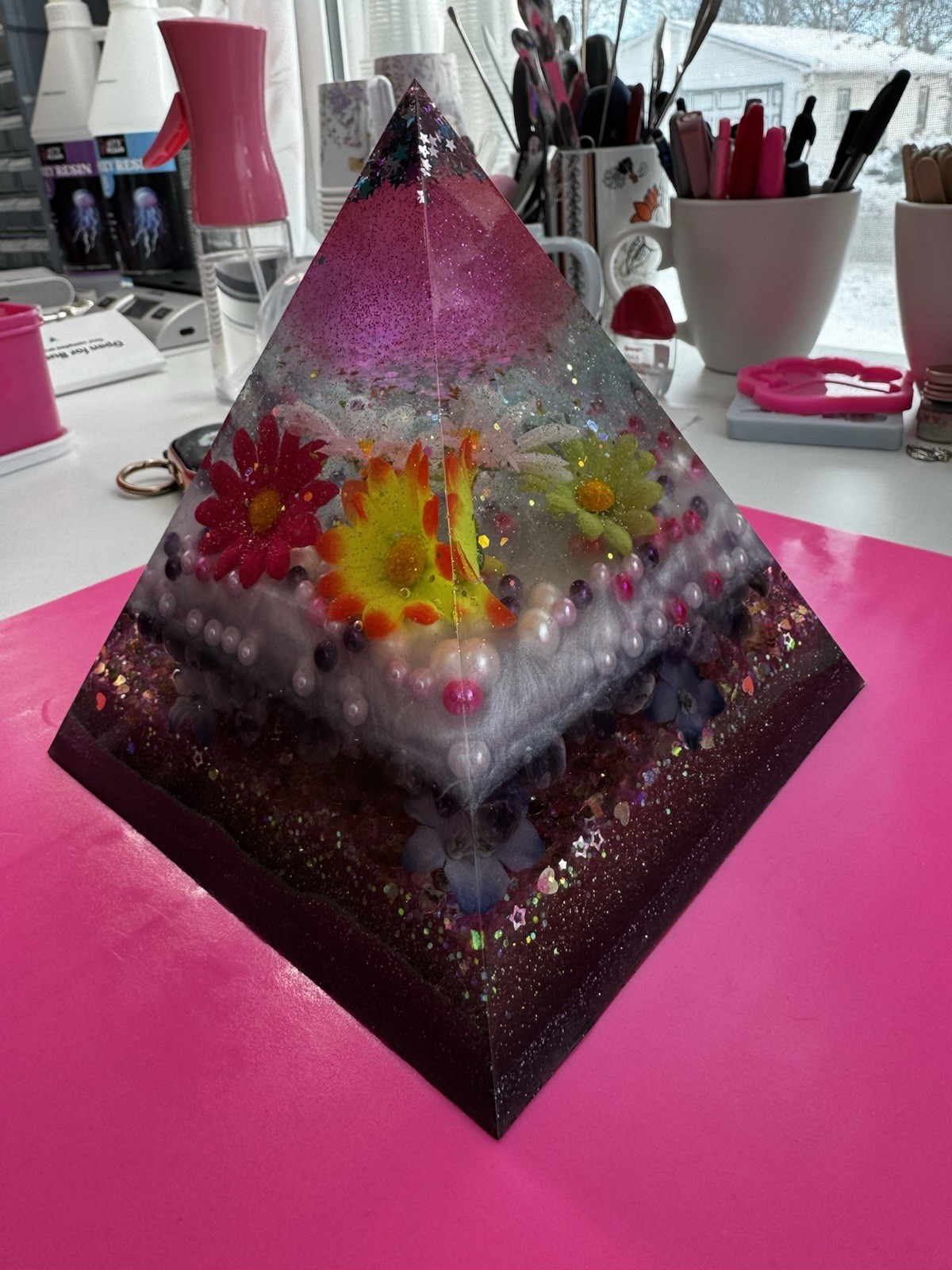 Resin Decorative Pyramid With Embedded Flowers, Pearls, Beads And Glitter