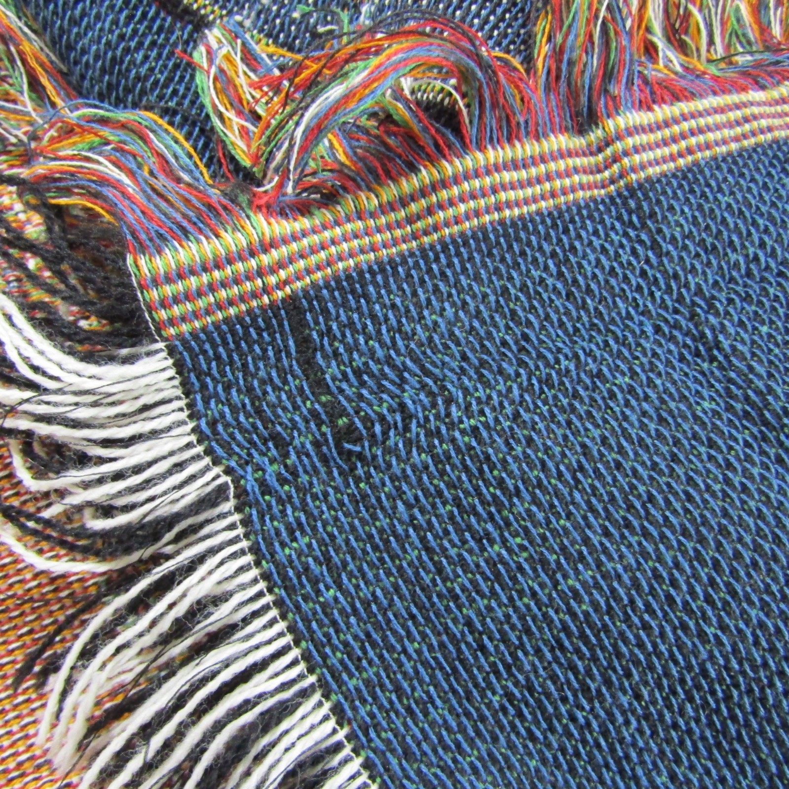 Timberwolf Wolves Tapestry Throw Blanket 55×45″ + Fringe Blue Wall hanging