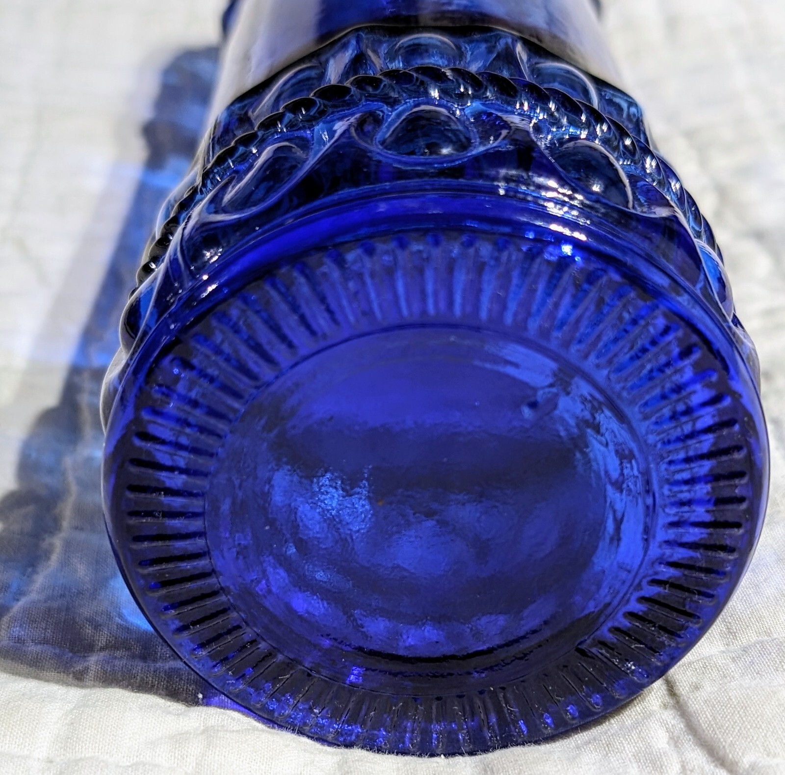 Decorative Blue Glass Bottle Embossed Rope Design Home Decor 12″ Collectible Vtg
