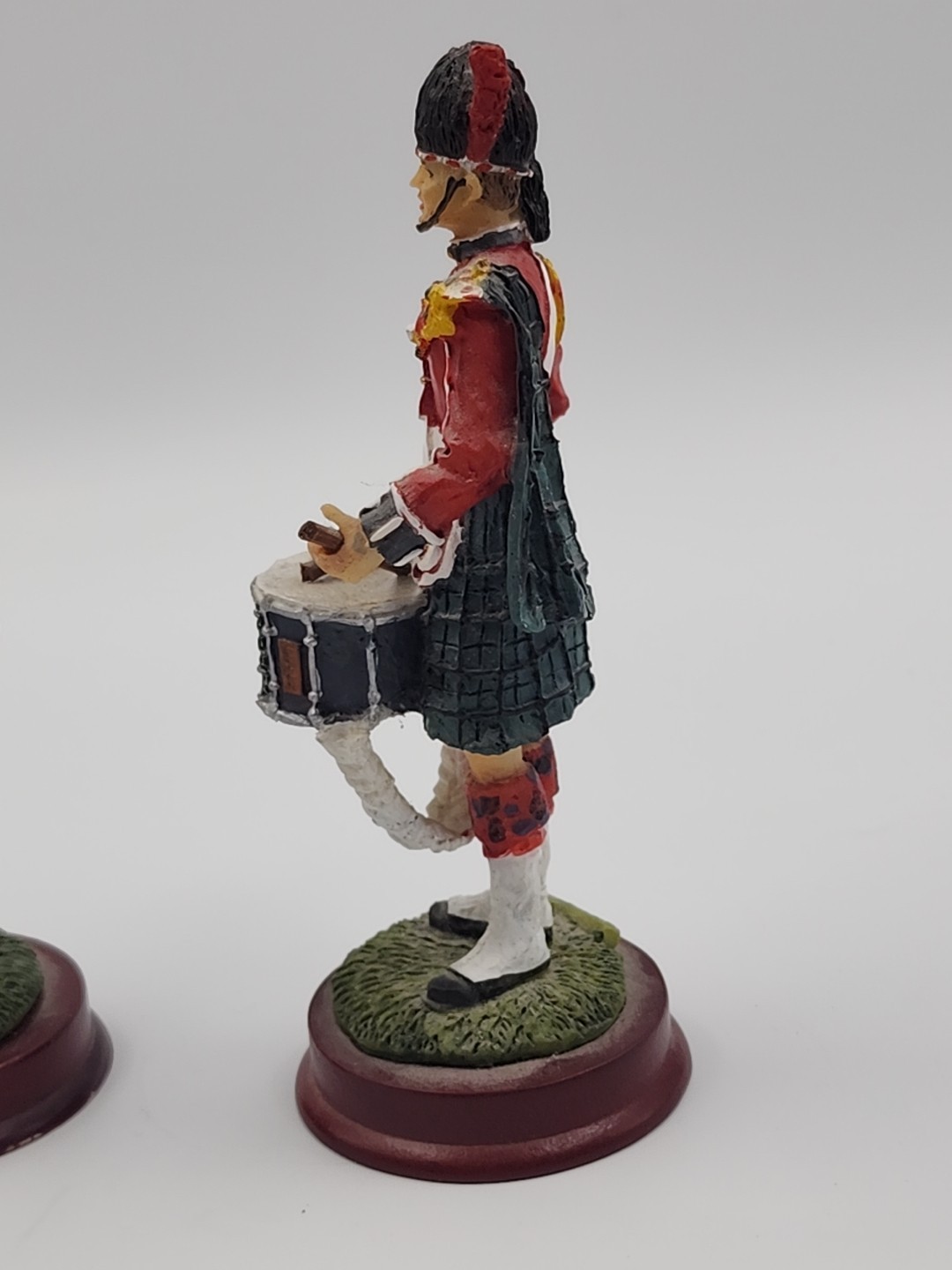 Set Of 2 Toscano Knights 6 Inches Tall European Styled Figurines Soldiers
