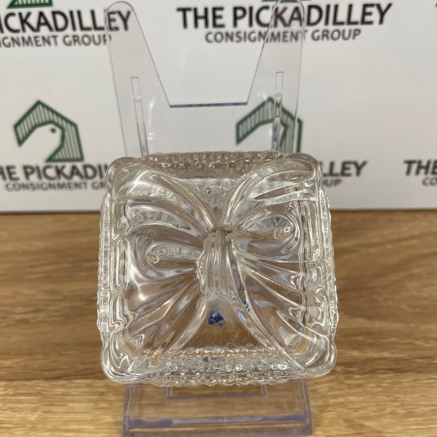 Vintage Clear Crystal Square Trinket Box Embossed Bow Lidded Jewelry Dish 2.5in
