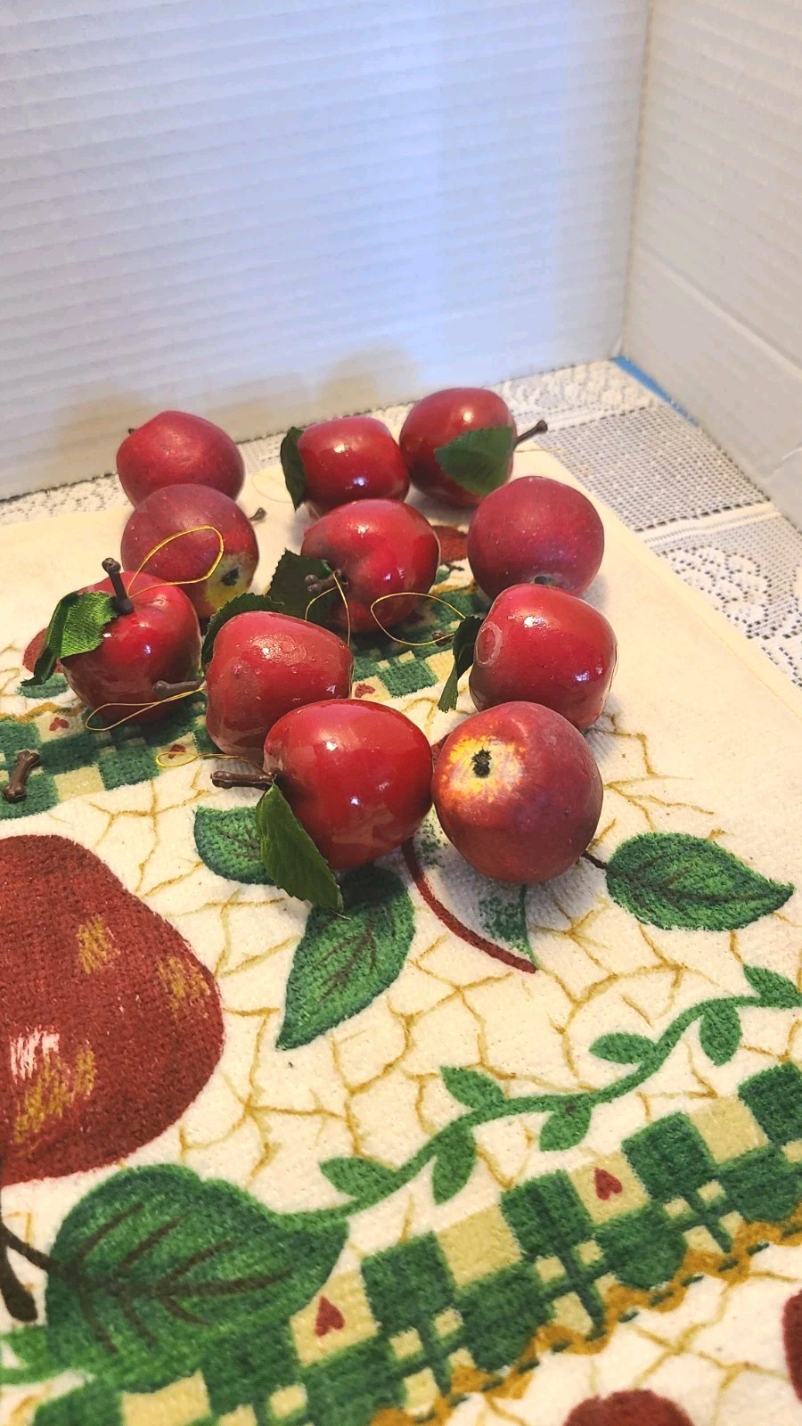 Apple Decor Lot Kitchen Mini Basket Wood & Wax Apples S & P Shakers, Dish Towel