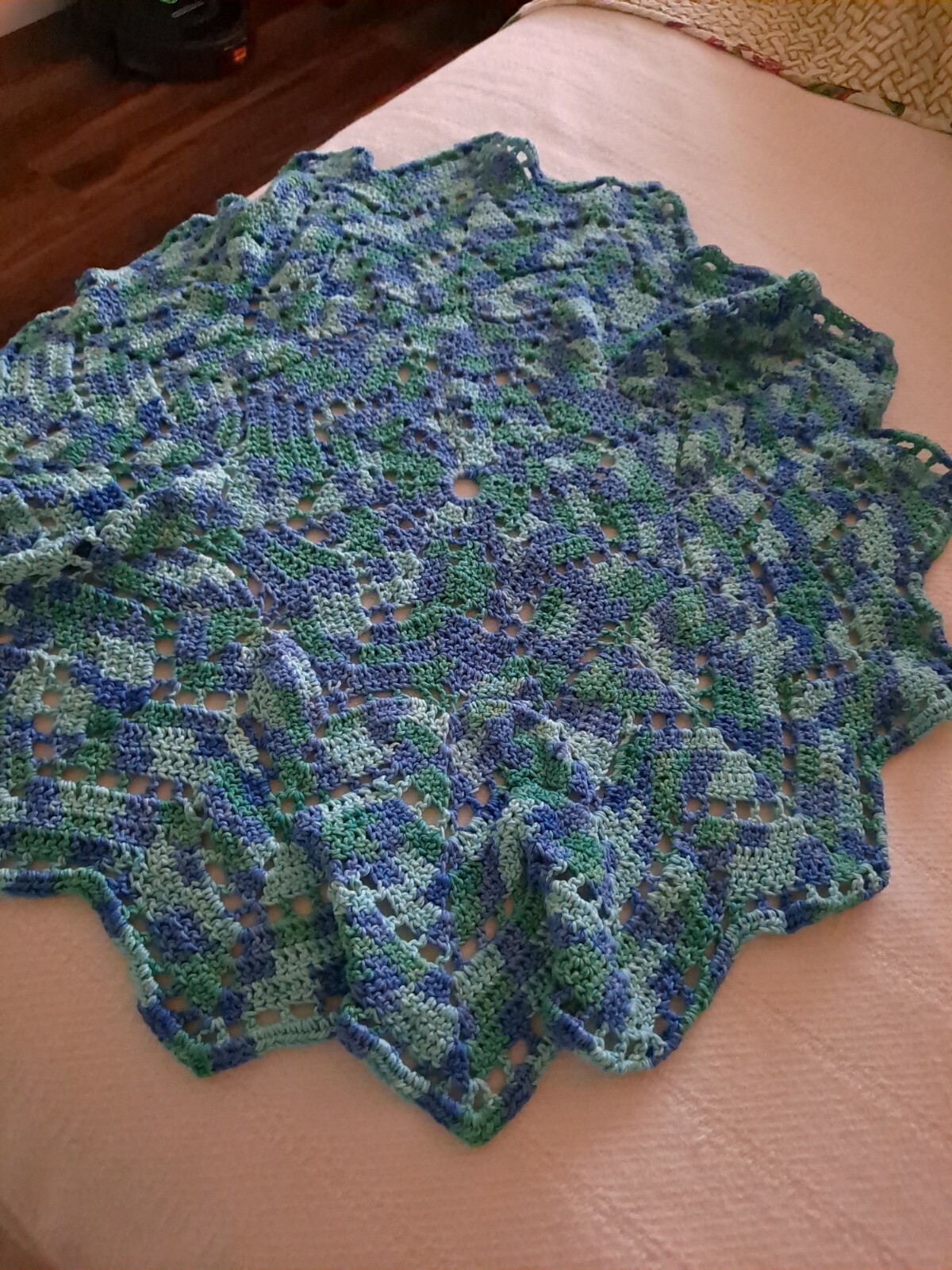 New | Soft | Round | Crochet Throw | Easy Care | Great Gift 