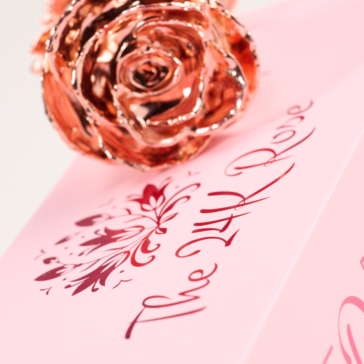 100% Natural Rose Dipped in Rose Gold, Short Stem 7″ tall, Anniversary, Proposal