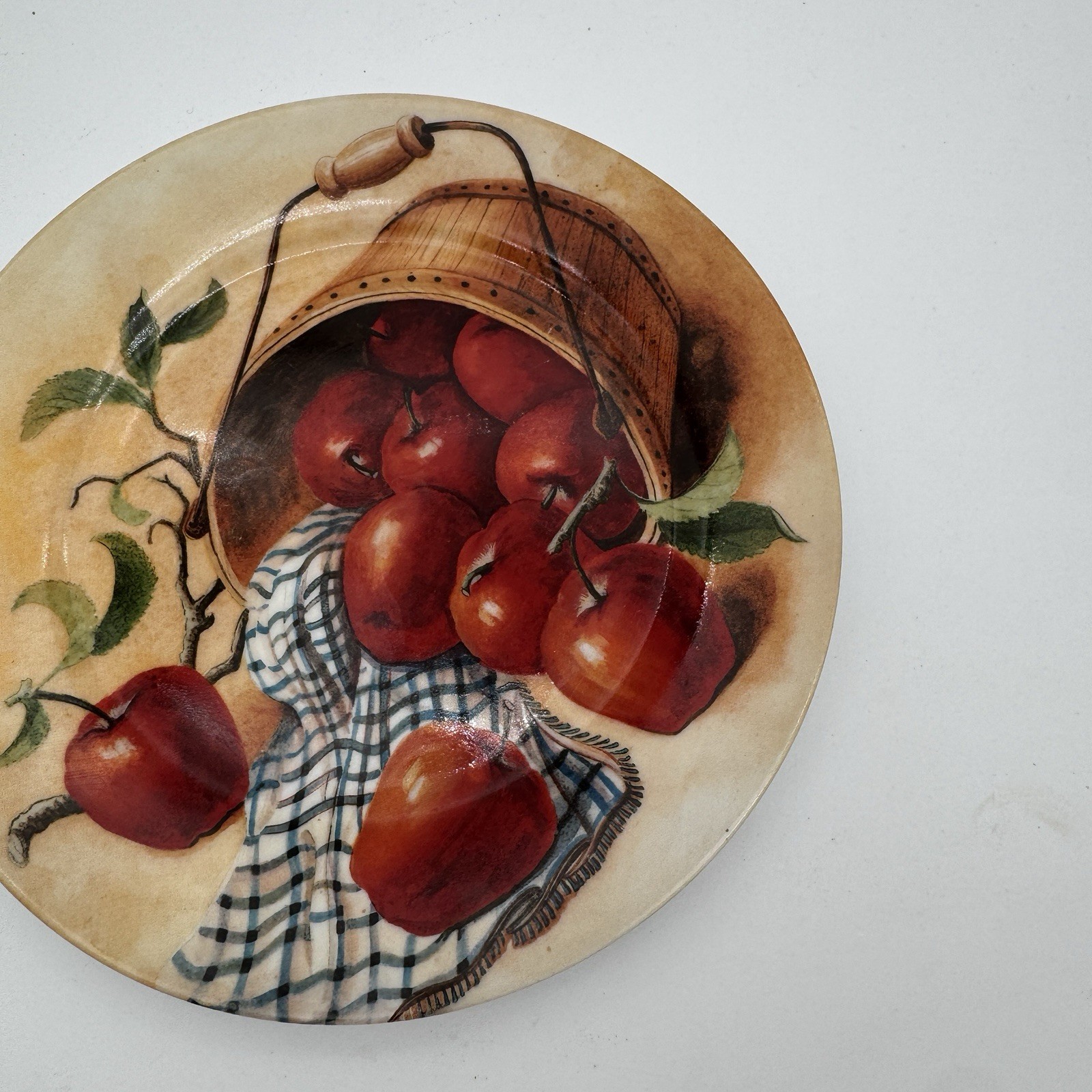 Vintage Lot Of 3 Apple Decorative Plates Country Kitchen Farmhouse Wall Decor