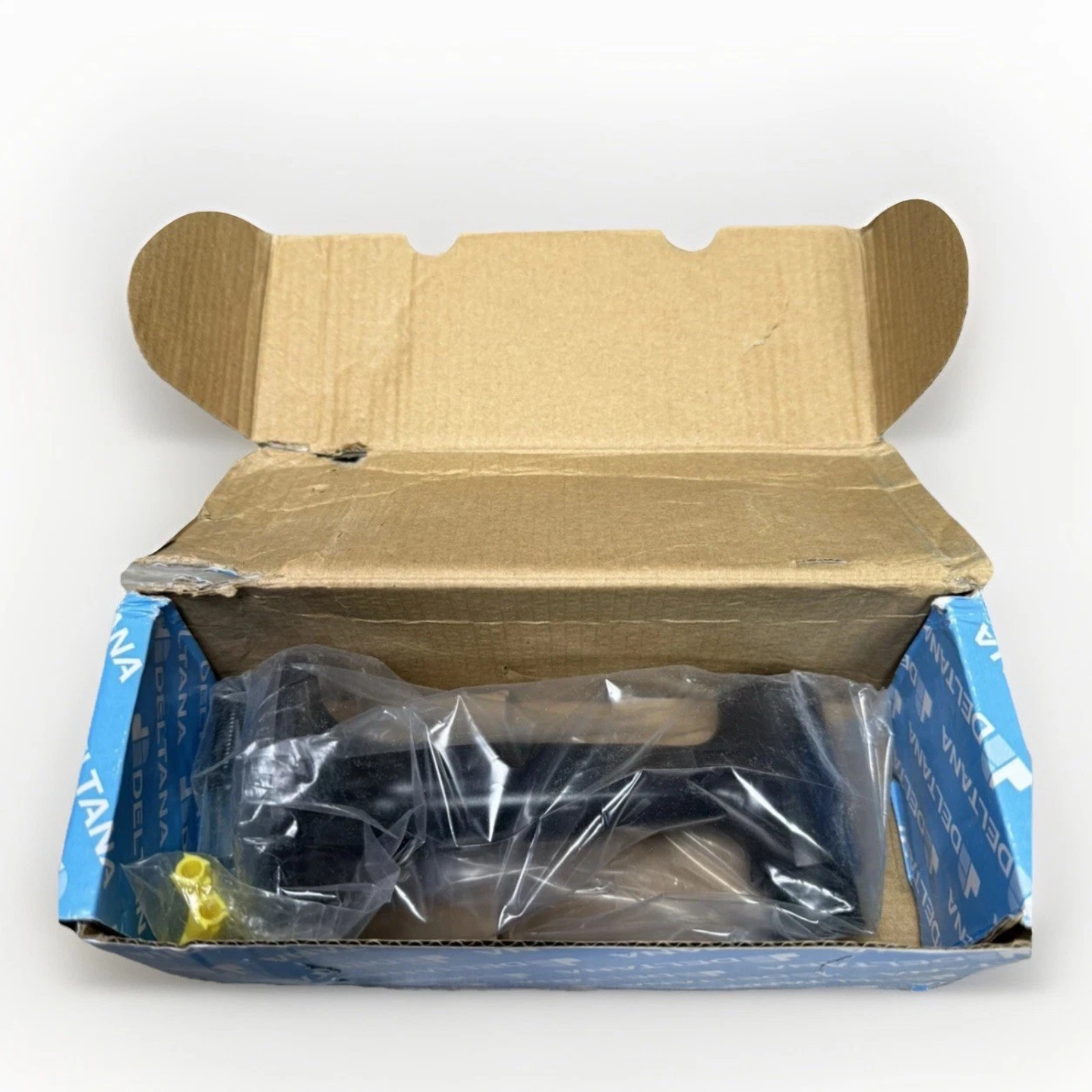 Deltana DSF600U10B 6″ Heavy Duty Floor Mount Door Bumper Oil Rubbed Bronze