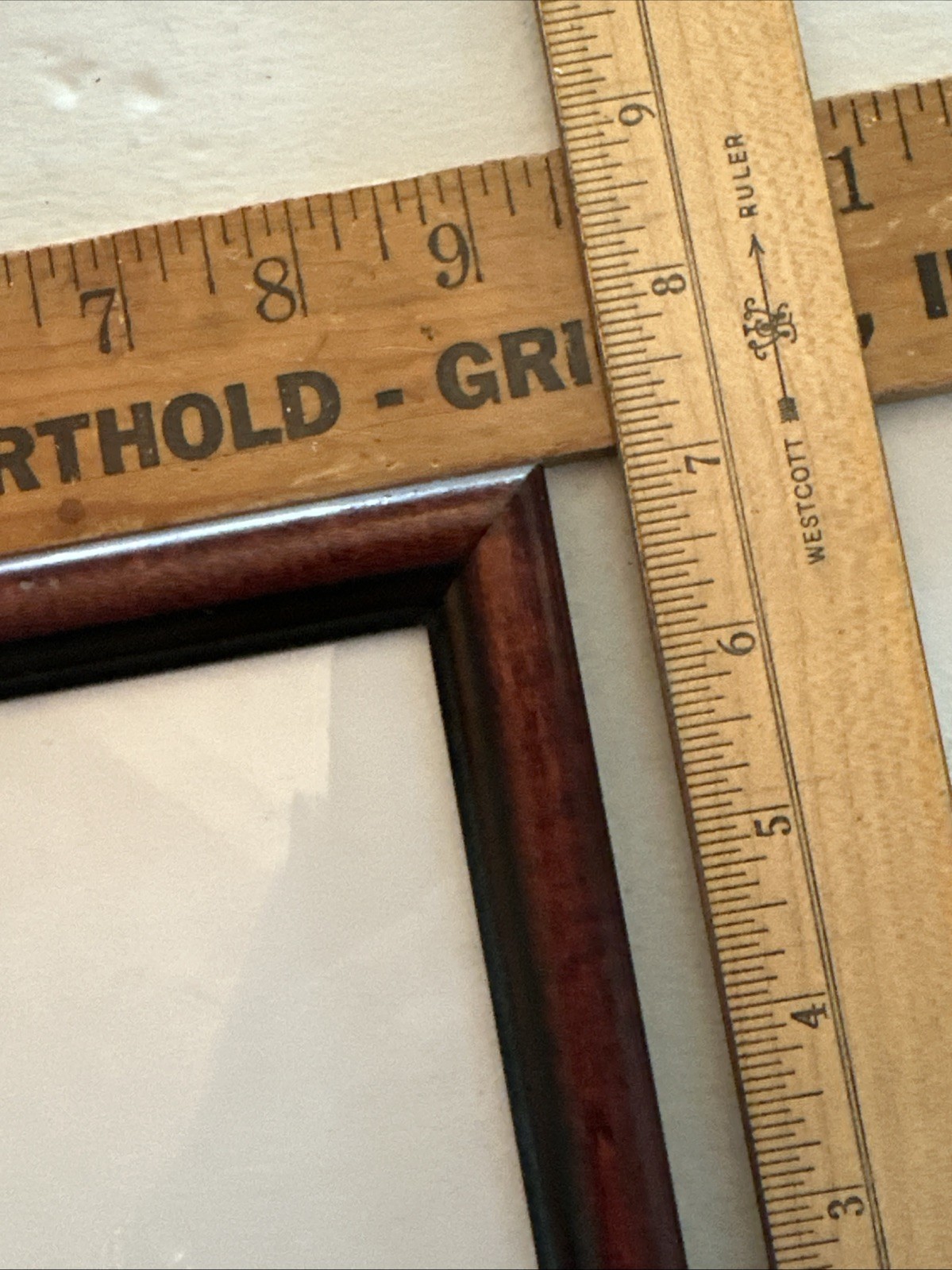 NICE WOOD TRADITIONAL BEVELED FRAME FITS 6×8 MADE IN THAILAND