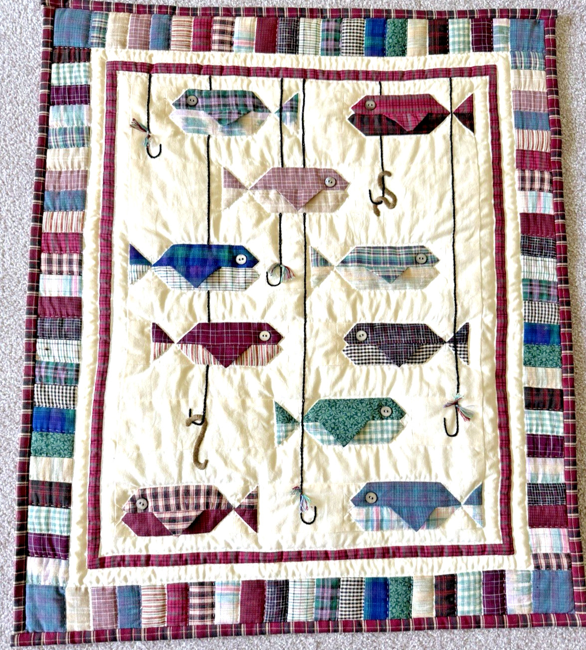 Rustic Fish Quilt Wall Hanging Plaid Border Applique Print 27 x 23 Cabin Lodge
