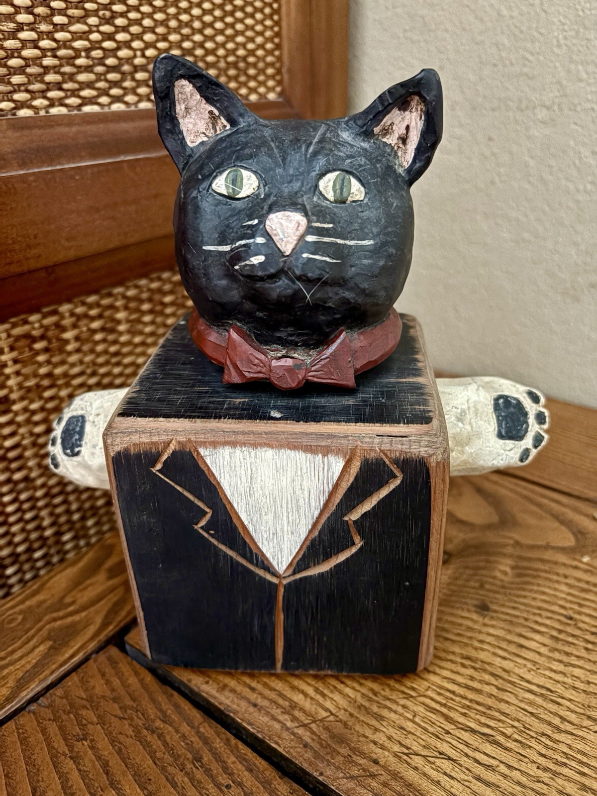 Vintage Black Cat Folk Art Thick Wood Coin Money Piggy Bank Hand Carved. RARE.