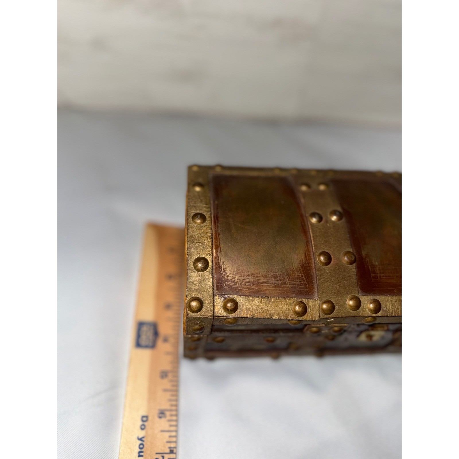 Vintage Style Wood Pirate Treasure Chest Decorative Trunk Gold Studded Brown 8in