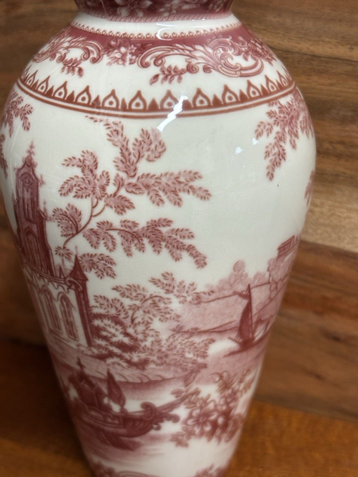 Burton & Burton Red Transferware Victorian Porcelain China Castle 6 3/4″ Vase