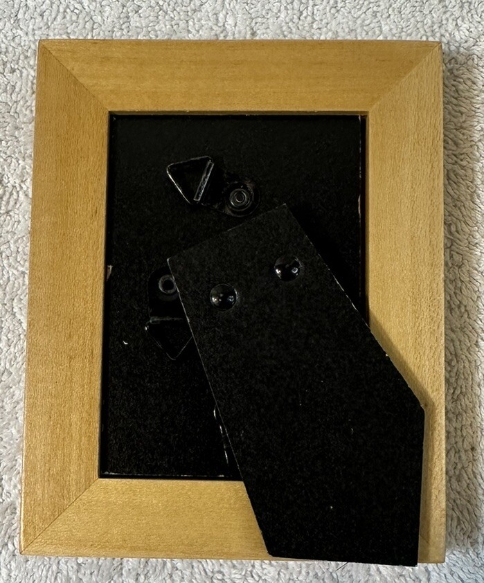Set Of 2 Farmhouse Cottage Style photo frames 5” X 4” Minimalist Primitive
