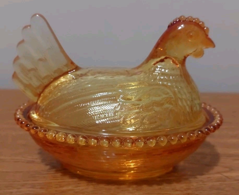 Amber Glass ”Hen on Nest” Covered Dish 5 1/2 In Tall 7 In Long NEW