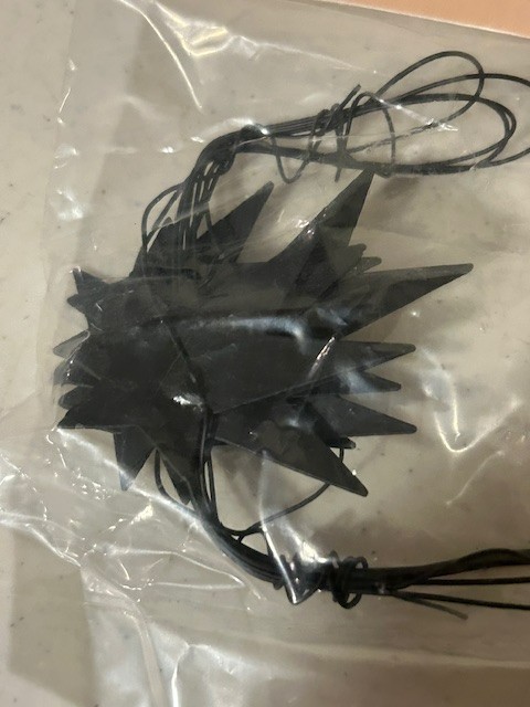 2 in Black Primitive tin Star Garland – 6 ft