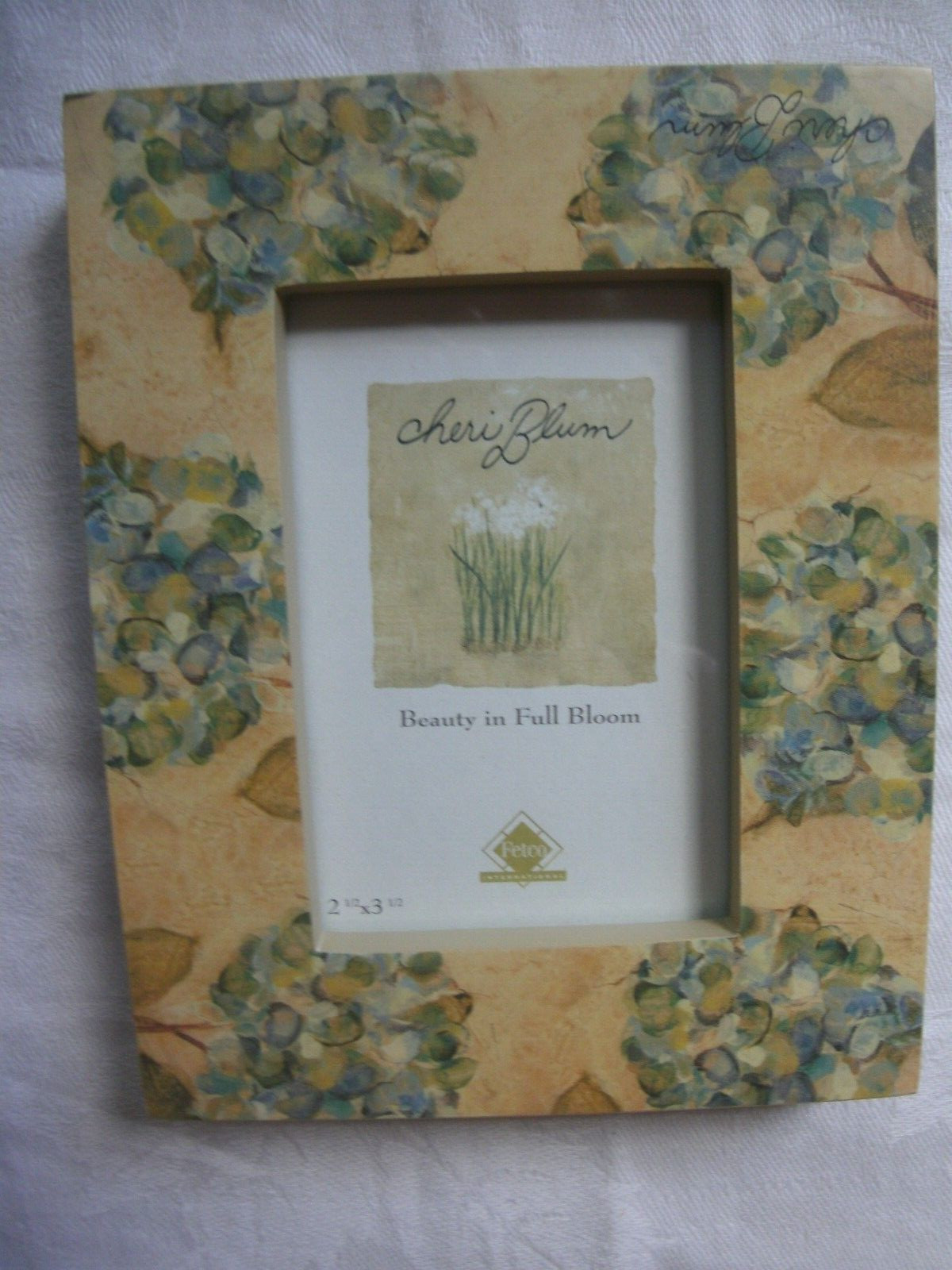 Floral Picture Frame 5 x 4 New in Box
