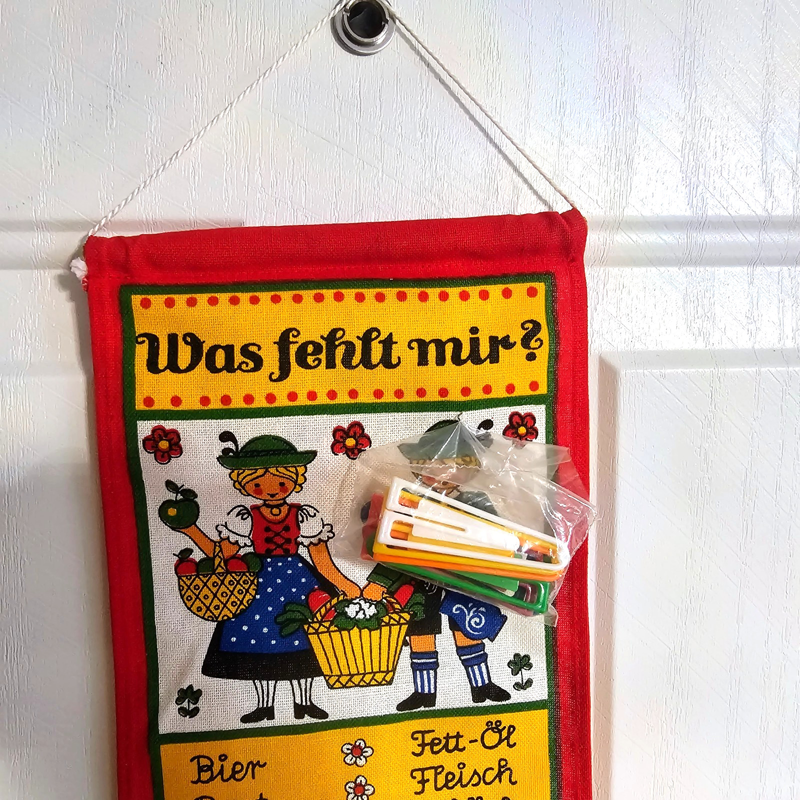 Vintage German Fabric Wall Hanging Was Fehlt Mir Kitsch Retro Folk Art Banner