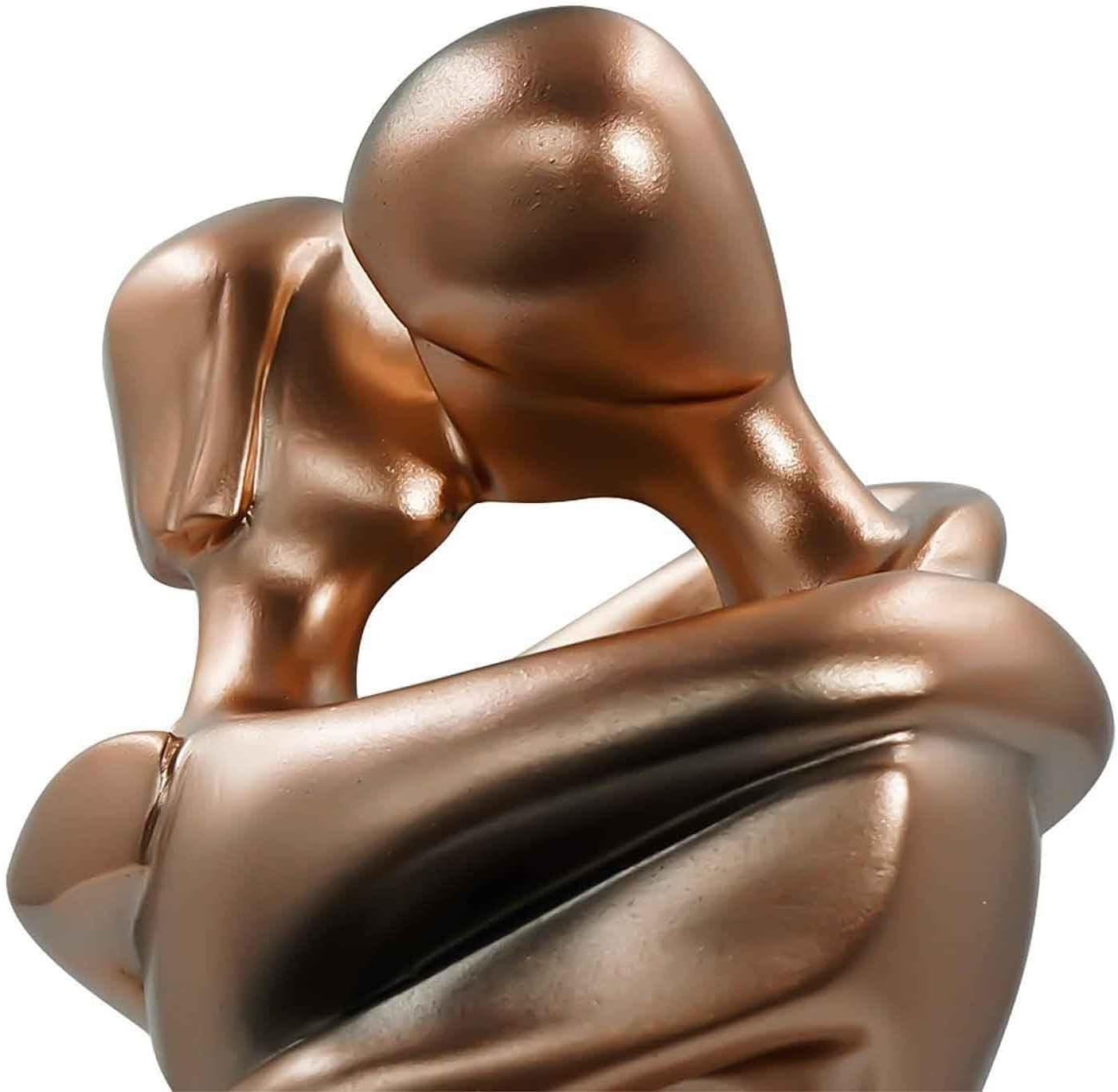 Resin Couple Statue, Modern Decor Romantic Lovers Embrace Statue Abstract Sculpt