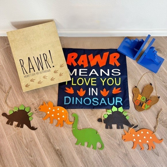 Lot Of Colorful Dinosaur Themed Kids Room Decor (5 pieces)