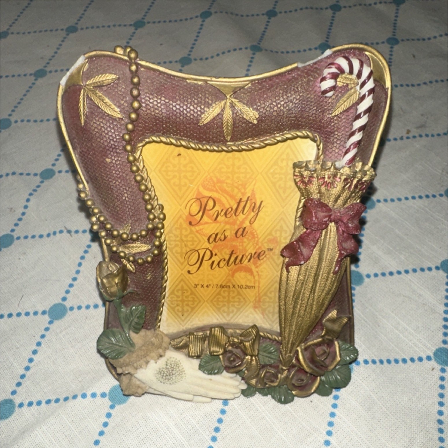Pretty as a Picture Victorian Style Resin Photo Frame 3x4in Purple Gold Green