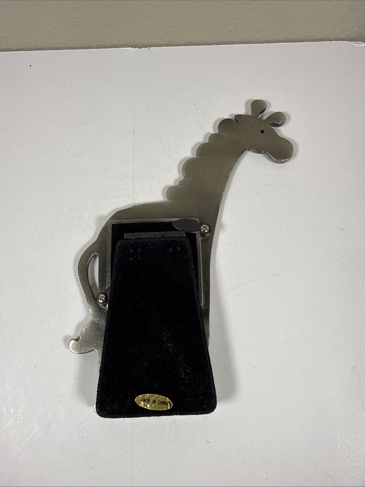 RAJ Silver tone Giraffe Picture Frame Holds 1.5″ X 1.5″ Photo 6 in High