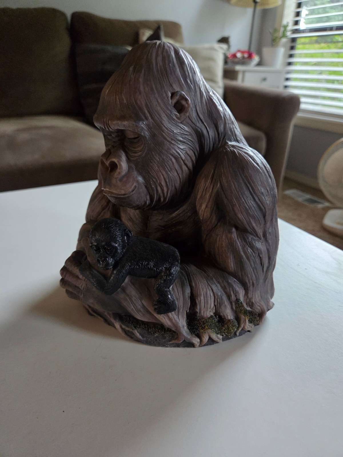 Gorilla w Baby Sculpture Home Decor DWK – Congo Pinball Topper?