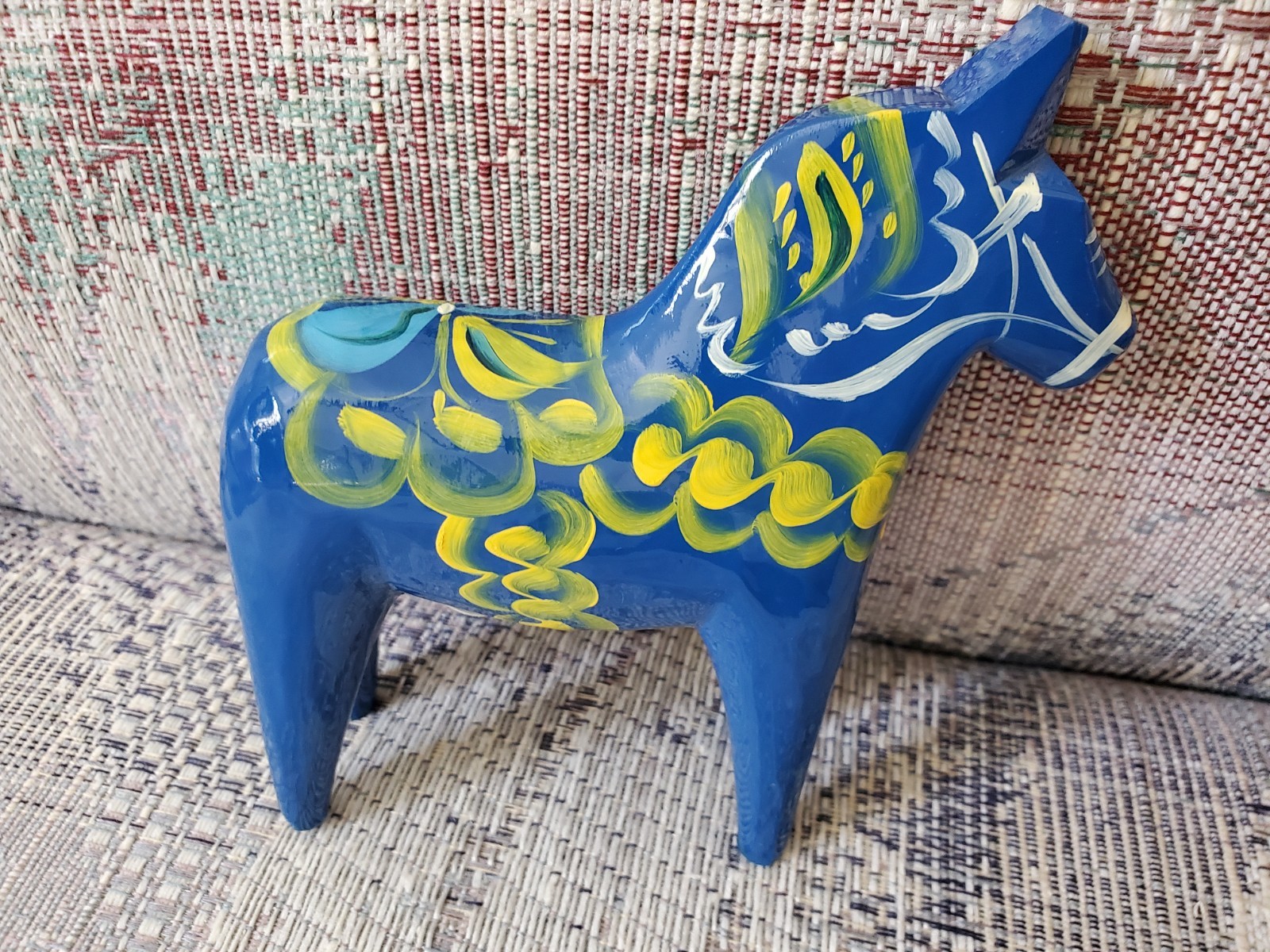 Swedish dala horse 6 inches vintage wooden blue yellow and white Sweden