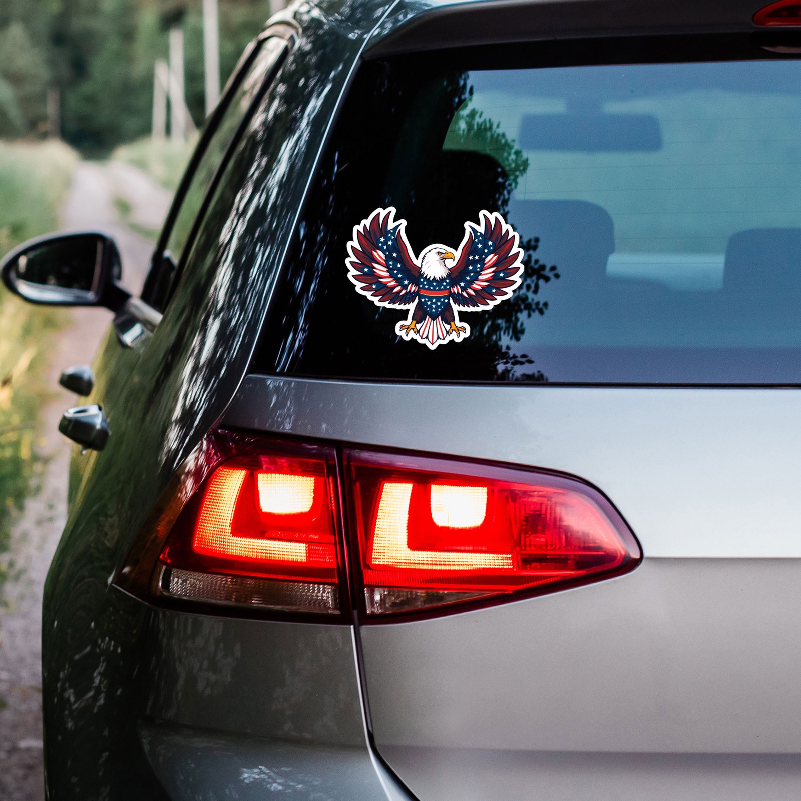 Patriotic Bald Eagle – Vinyl Decal Sticker – Car Window Laptop – ebn20005