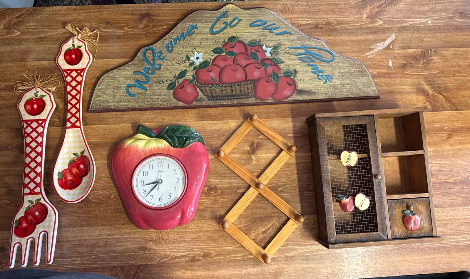 Vintage Country Apple Kitchen Decor Clock Spoon Fork Cabinet Granny Cottagecore