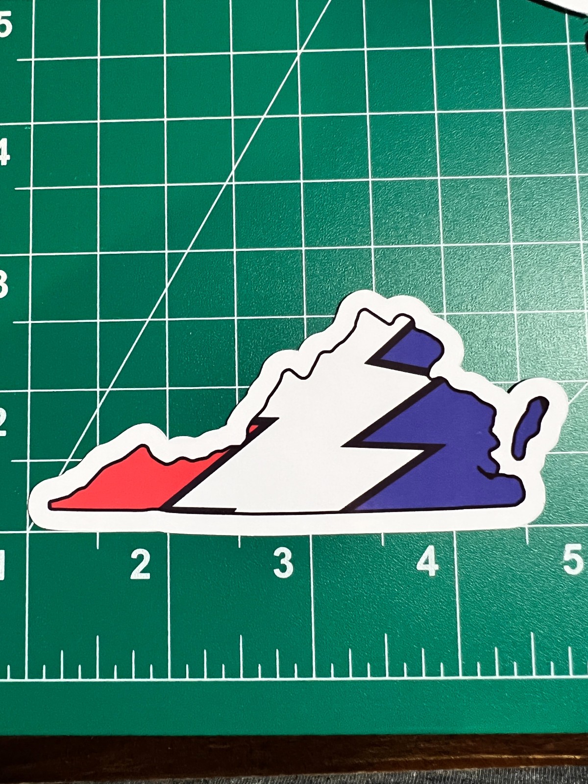Virginia Stealie – Grateful Dead – Laminated Vinyl Sticker 1.5″x3″