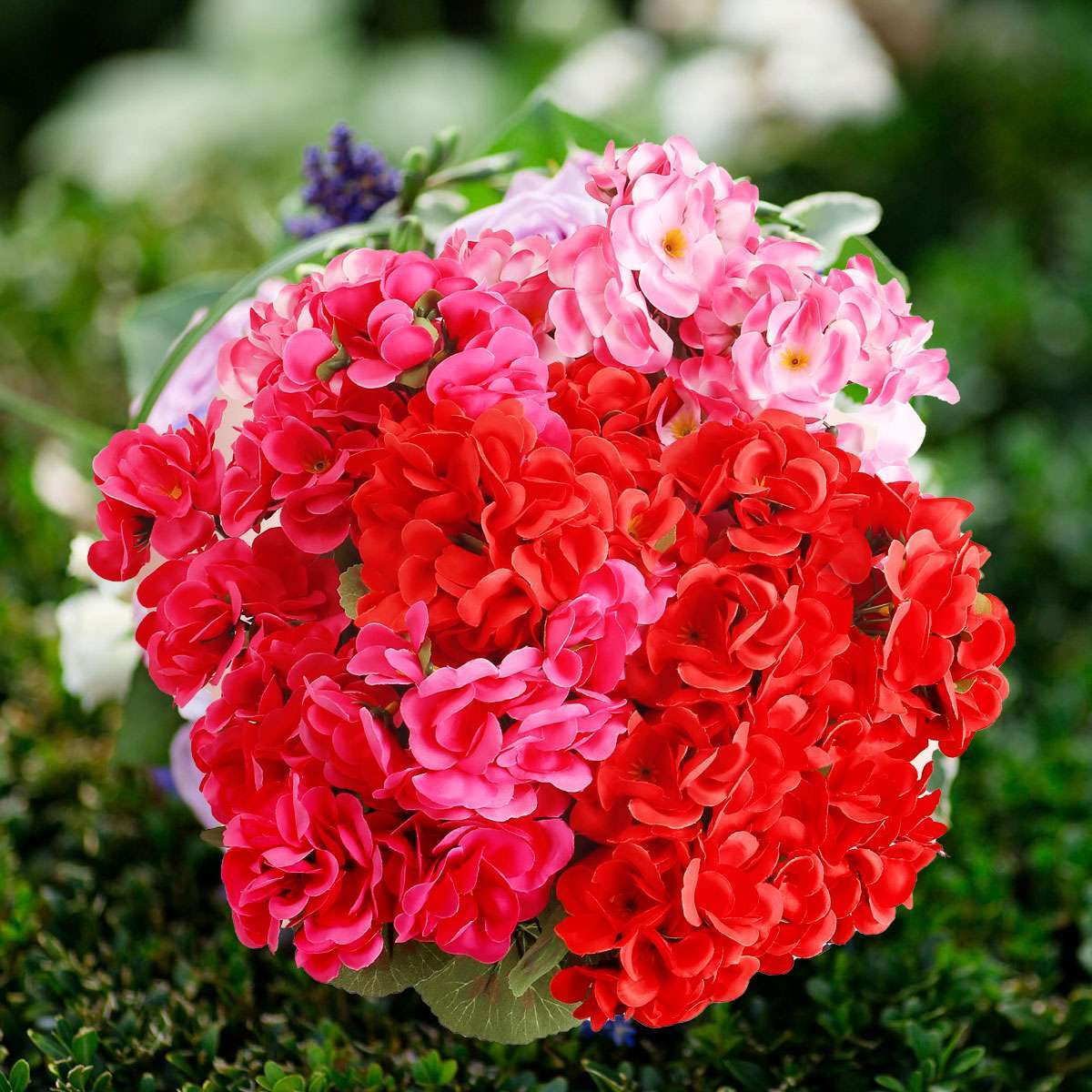 1/2/4 Bundles Artificial Geraniums Silk Flowers Outdoor Artificial Geranium Bush