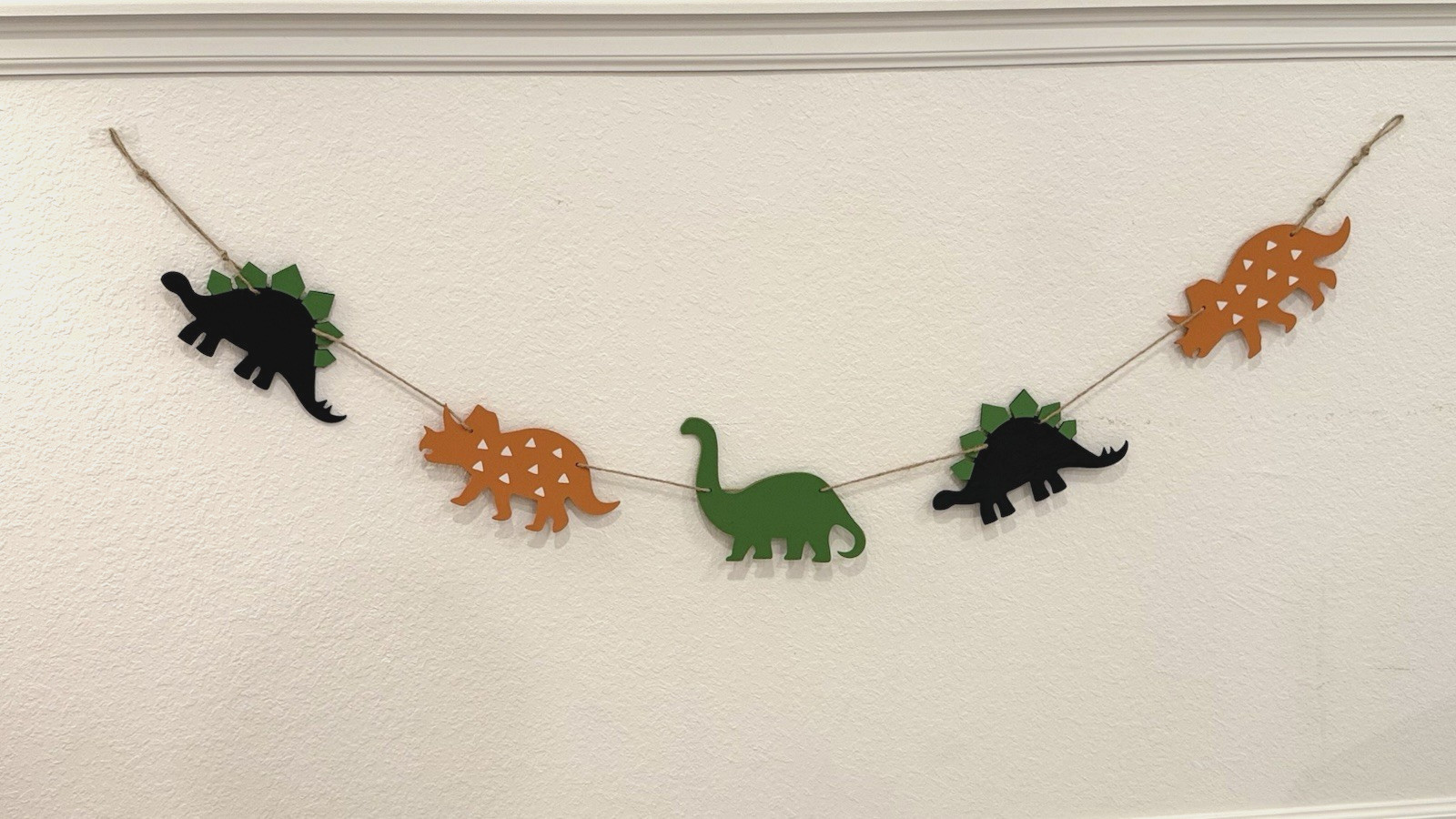 Lot Of Colorful Dinosaur Themed Kids Room Decor (5 pieces)