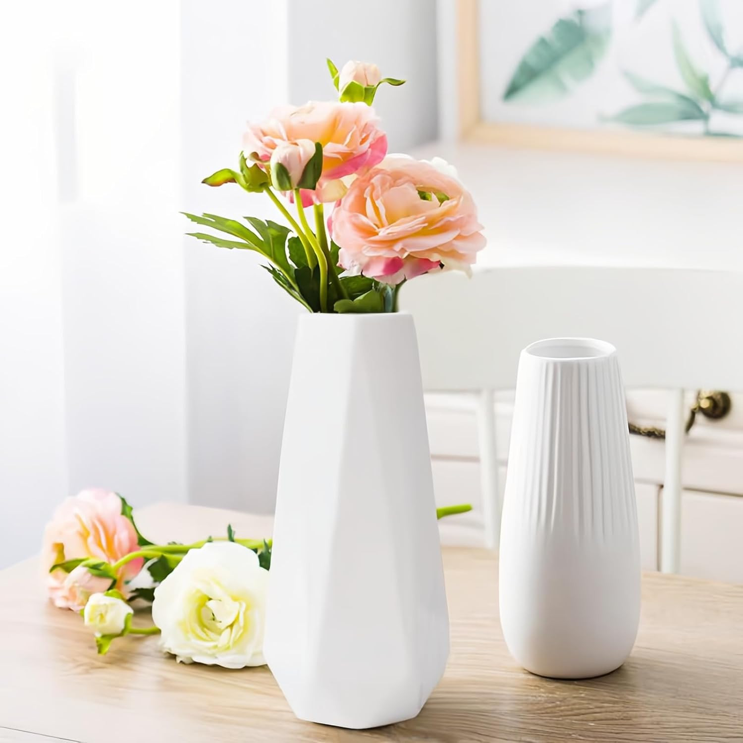 Small White vase,7.5 inch Ceramic Flower Vases Minimalism Style for Modern Table