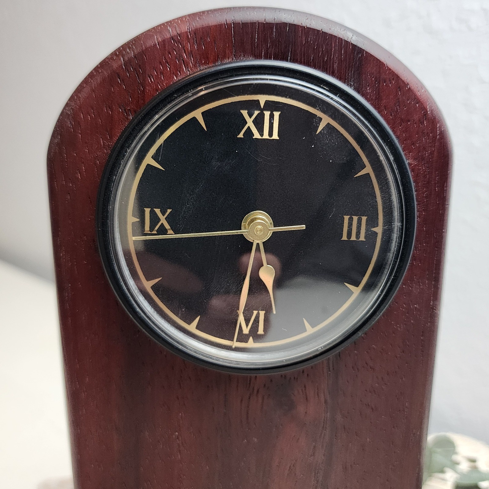 Vintage Wood Mantel Desk w/ Plastic Clock Roman Numeral Face MCM Style Two Tone