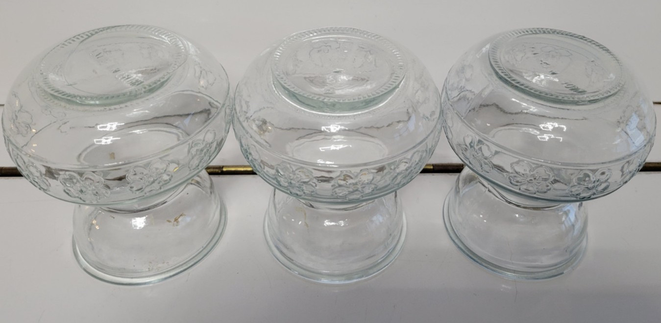 3 CLEAR GLASS ROUND VASES EMBOSSED WITH 4 LEAF CLOVERS 4 INCHES