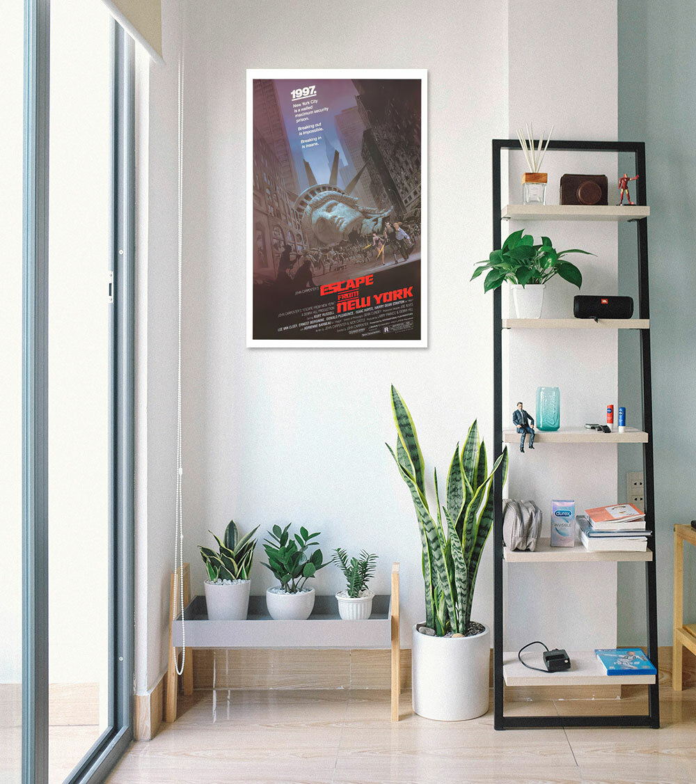 Escape From New York – Movie Poster / Print (Regular Style) (Size: 27″ X 40″)