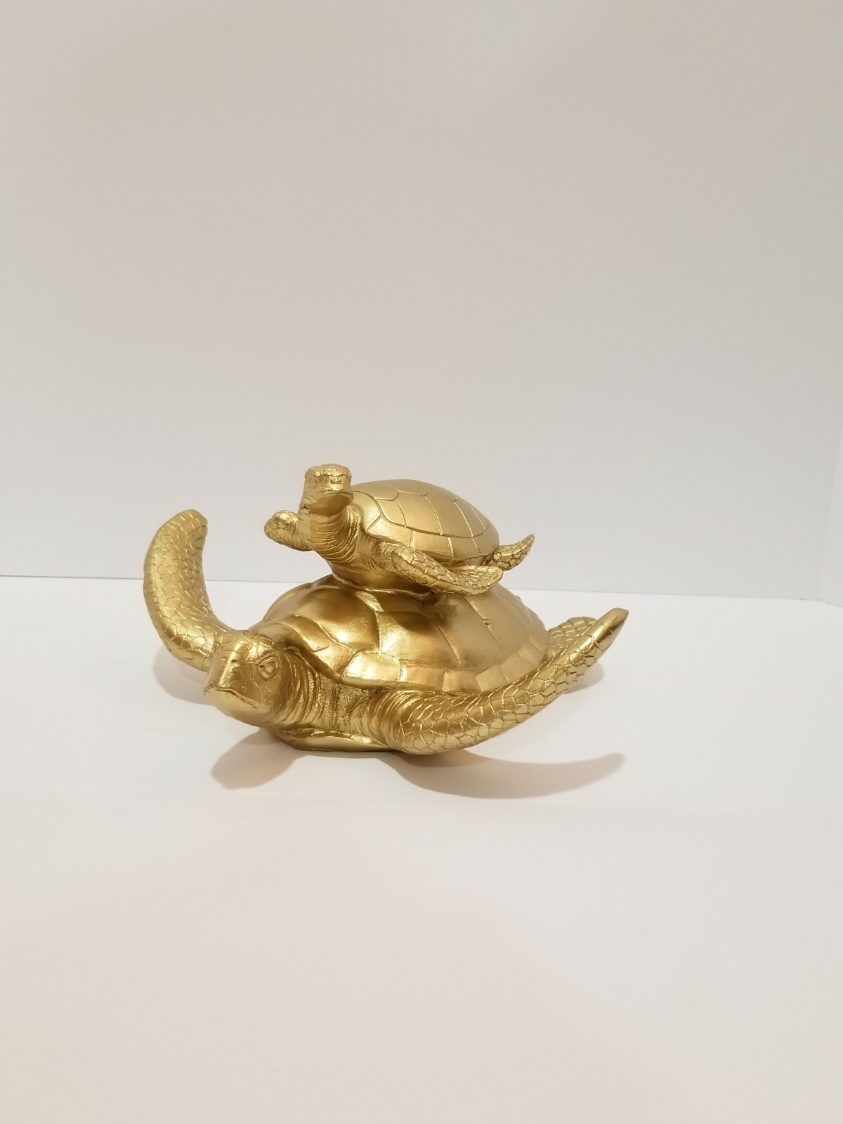 Golden Resin Mommy Baby Sea Turtle Tortoise Beach Home Decor Salt Life