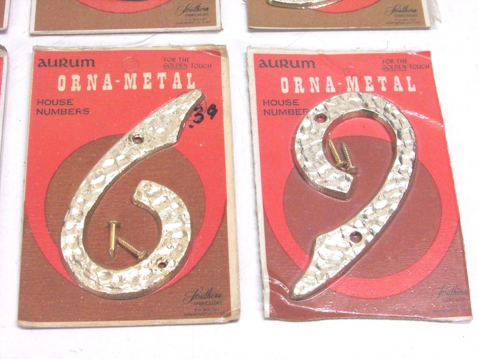 NOS! VINTAGE ORNA-METAL HOUSE NUMBERS, GOLD TONE HAMMERED ALUMINUM