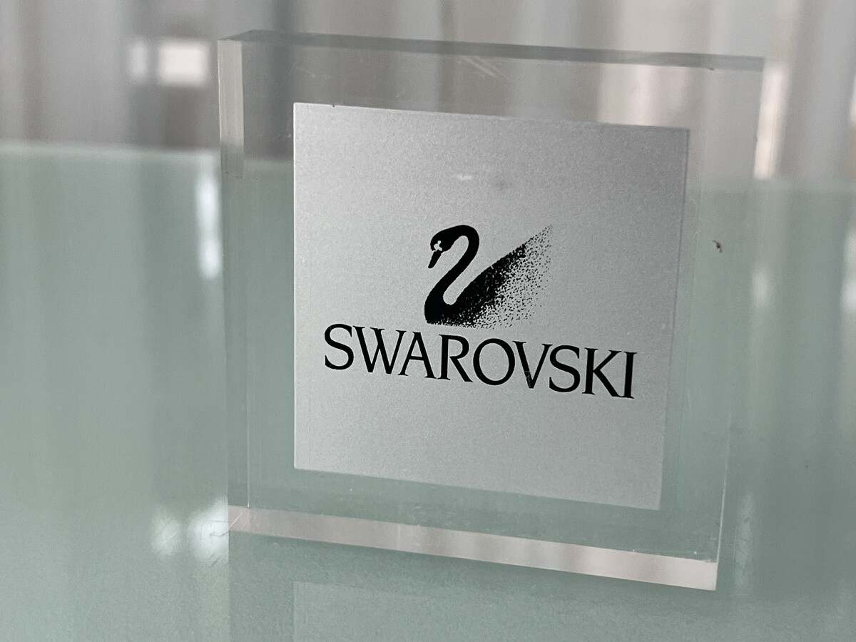 Swarovski Figurine Sign Perspex 8 x 8 cm. Unused