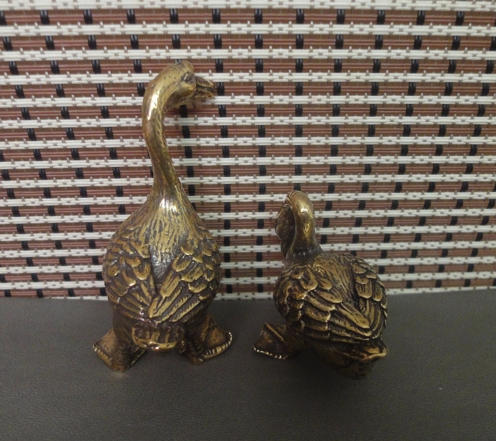 Pair of Vintage Style Solid Brass Copper Couple Gooses Animals Statues Sculpture
