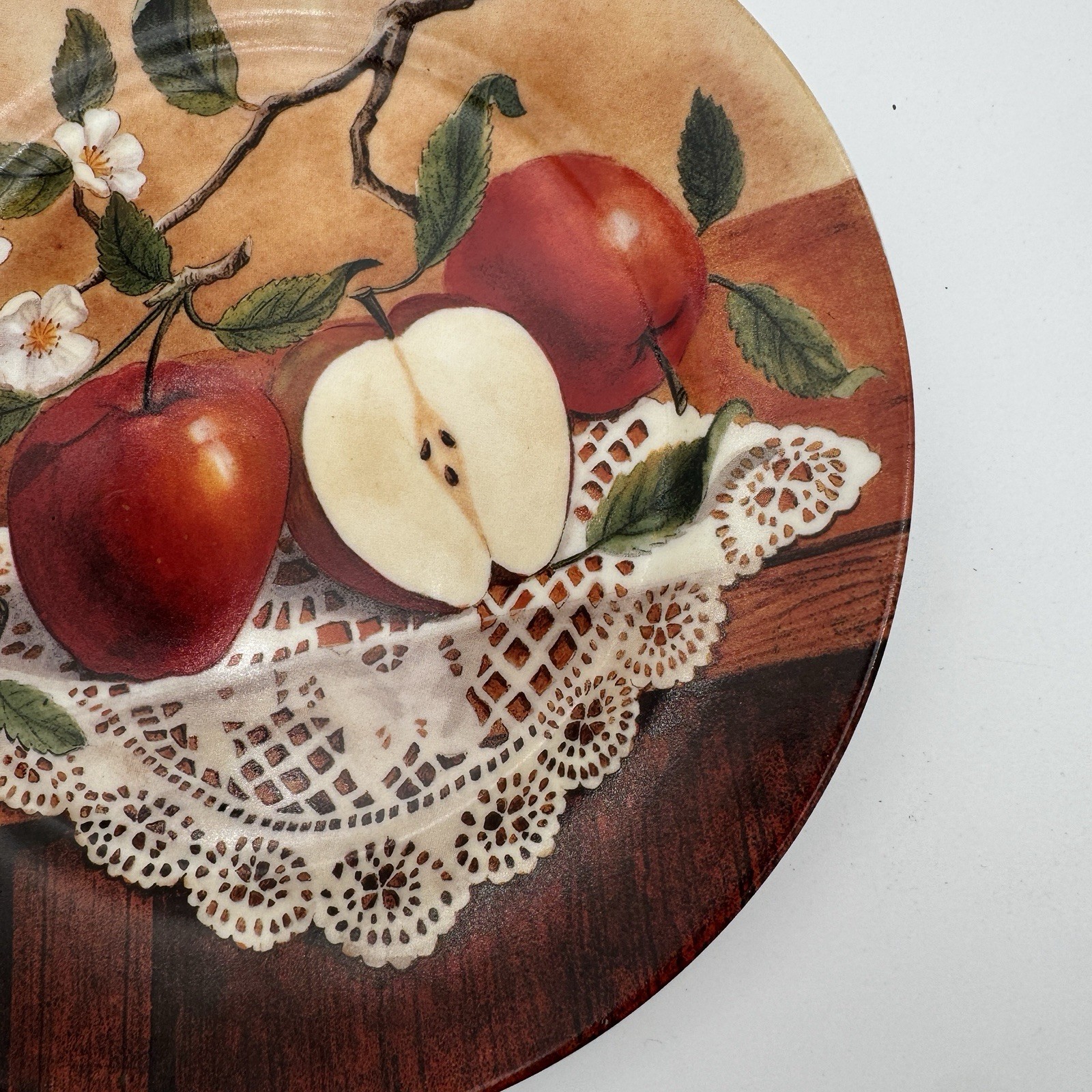 Vintage Lot Of 3 Apple Decorative Plates Country Kitchen Farmhouse Wall Decor