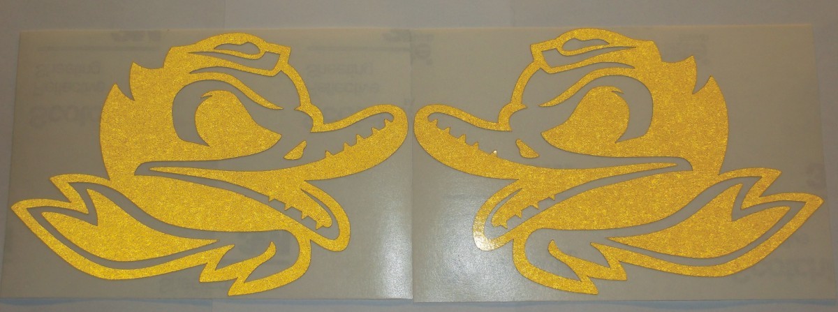 Oregon Ducks Combat Duck Decal Car Window Sticker Vinyl 6 X 4 Inches PAIR