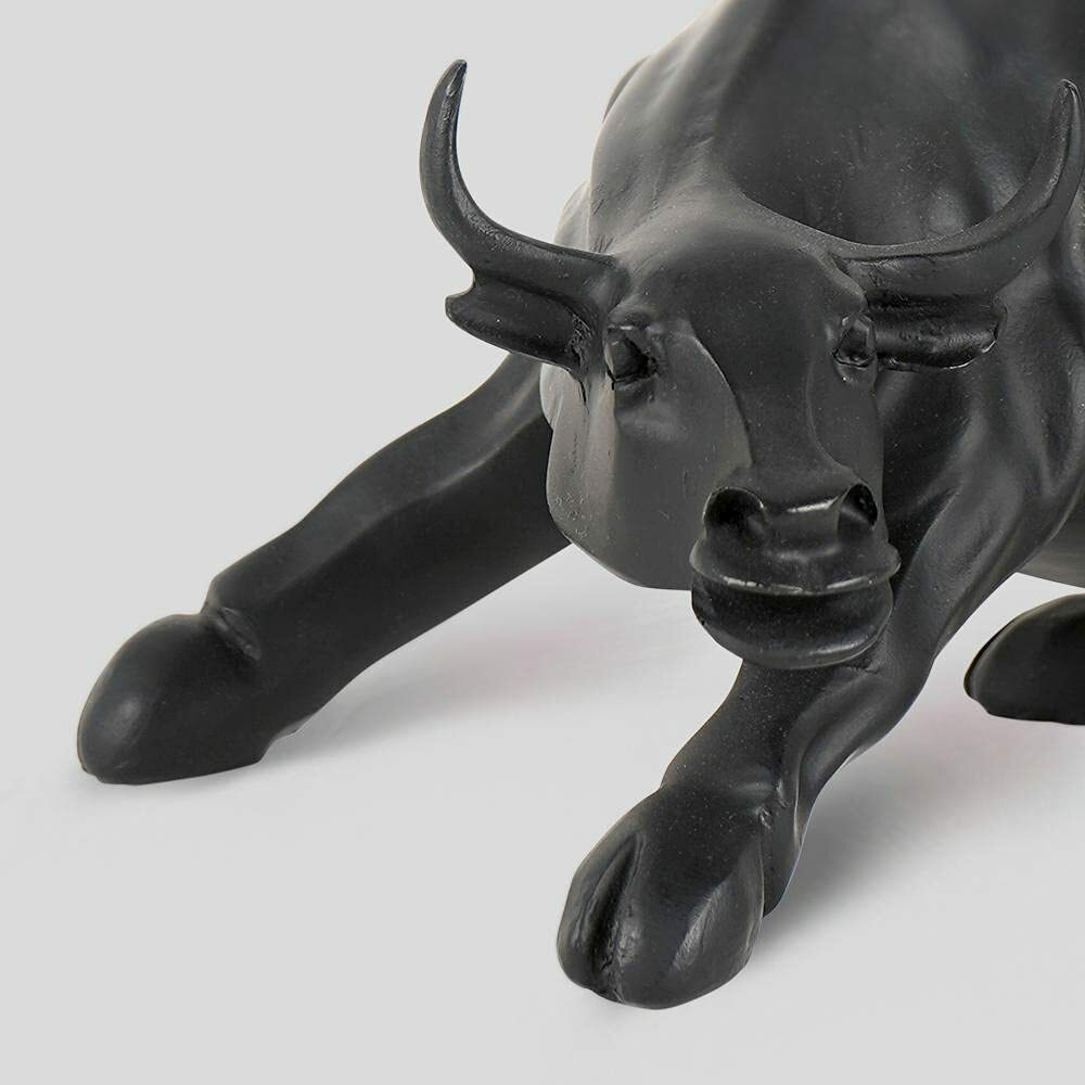 Surreal Charging Bull Showpiece Black Matte Finish 29 cm x 4 cm x 17 cm 1 Pc