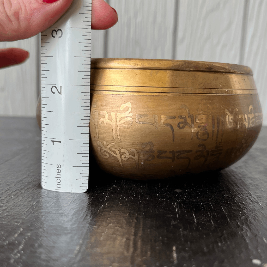 Brass Buddha Singing Bowl with Engraved Sanskrit Mantras 5″x2″ 10oz