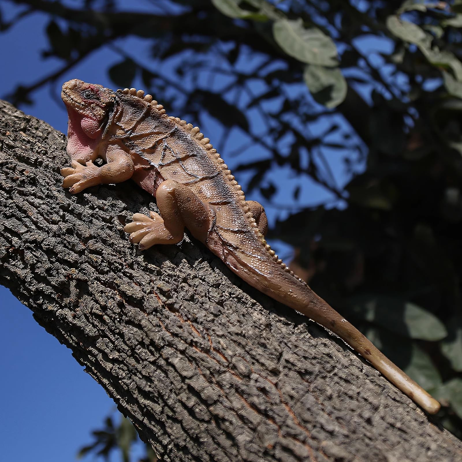 Outdoor Lizard Statue Sculpture Garden Patio Porch Tree Wall Wall Hanging Art…