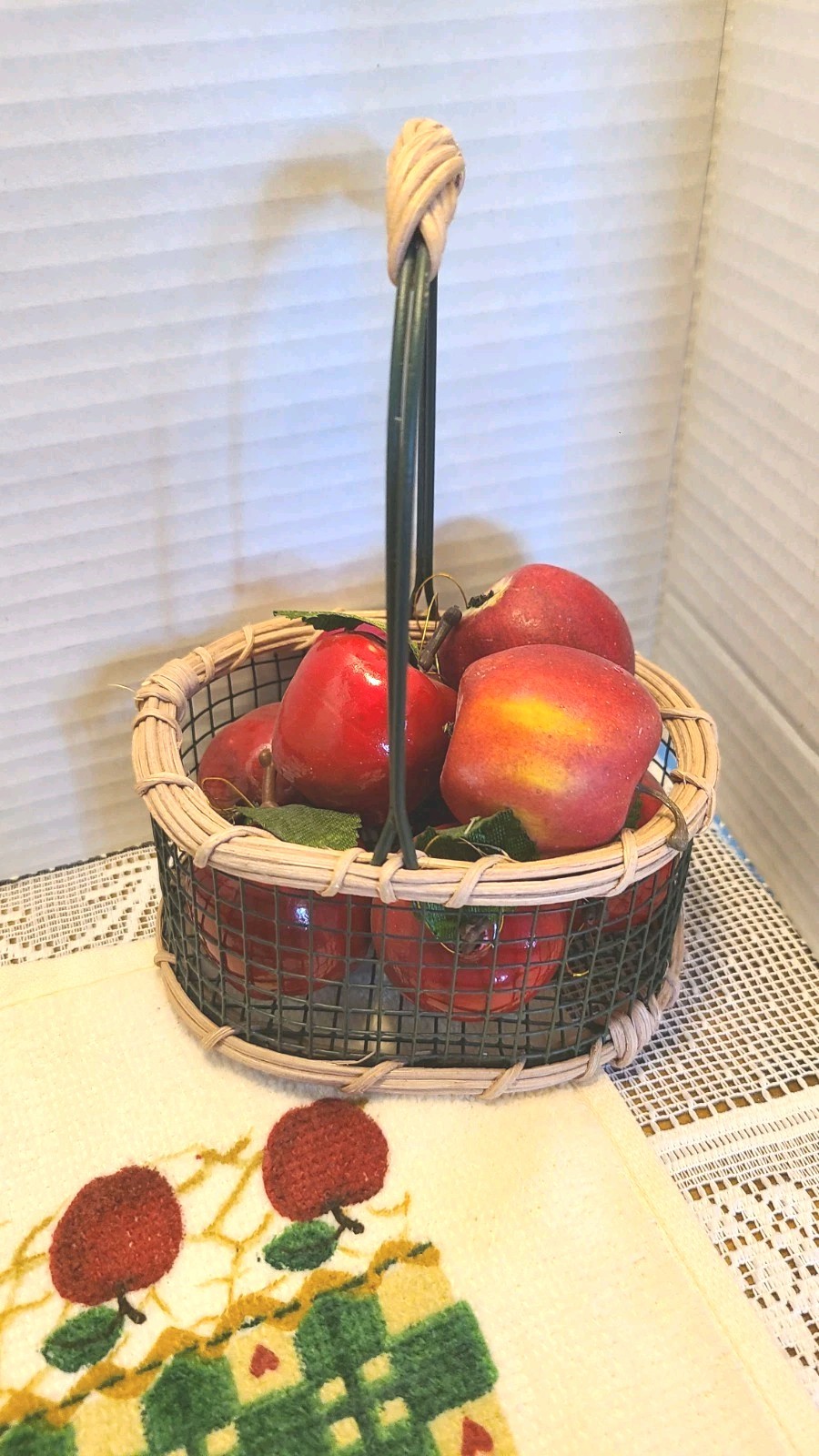 Apple Decor Lot Kitchen Mini Basket Wood & Wax Apples S & P Shakers, Dish Towel